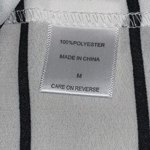 White and black striped blouse - Picture 5 of 5